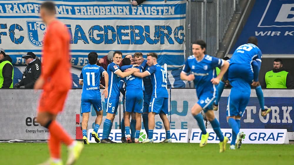 Philipp Hercher brachte Magdeburg in Front / Foto: Christophe Gateau/dpa