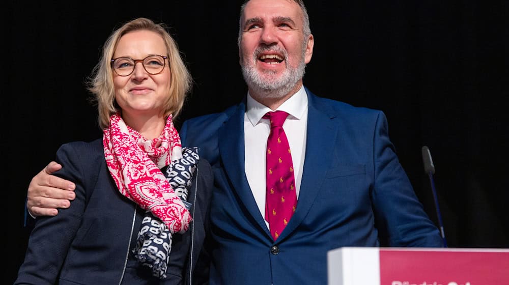 Die Staatsanwaltschaft Erfurt ermittelt gegen die beiden BSW-Politiker Katja Wolf und Steffen Schütz. (Archivbild) / Foto: Michael Reichel/dpa