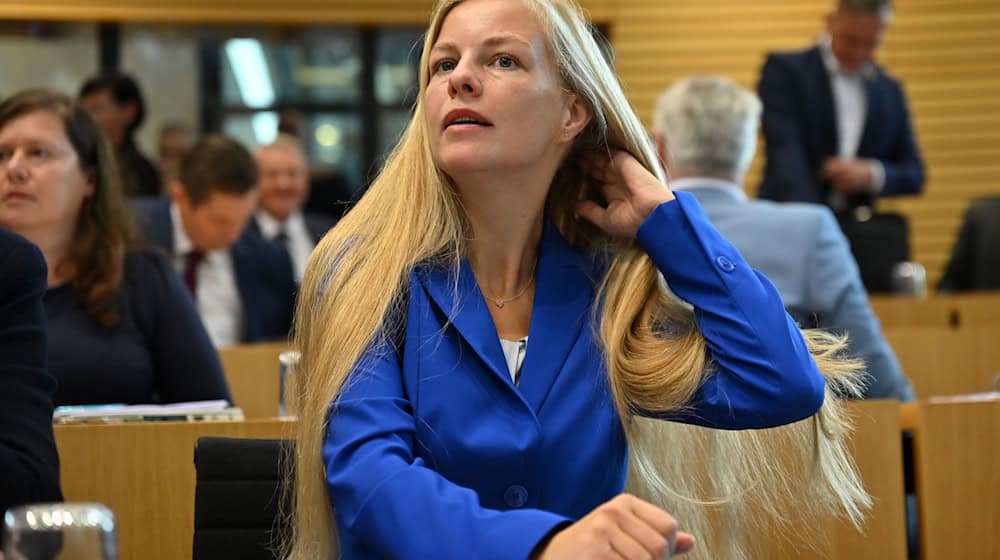 Die AfD-Abgeoirdnete Wiebke Muhsal kritisierte die Einsetzung einer Enquete-Kommission zur Aufarbeitung der Corona-Pandemie.  / Foto: Martin Schutt/dpa