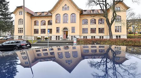 Die Fünf-Prozent-Sperrklausel bei der Landtagswahl war Thema bei einer mündlichen Verhandlung am Verfassungsgerichtshof in Weimar. (Archivbild) / Foto: Martin Schutt/dpa-Zentralbild/dpa