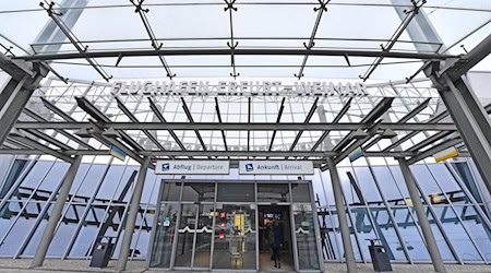 Der Flughafen in Erfurt hat eine 100-jährige Geschichte  / Foto: Martin Schutt/dpa-Zentralbild/dpa