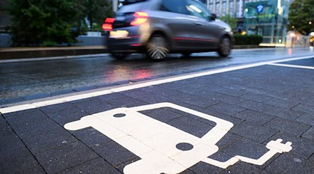 US-Zölle verunsichern die Thüringer Automobilindustrie. / Foto: Julian Stratenschulte/dpa