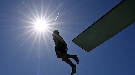 Die Saison geht offiziell bis 15. September. (Symbolbild) / Foto: Martin Schutt/dpa