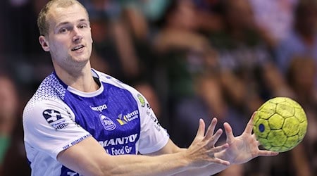 Fynn Hangstein und der ThSV Eisenach spielten in Hamburg. / Foto: Ronny Hartmann/dpa