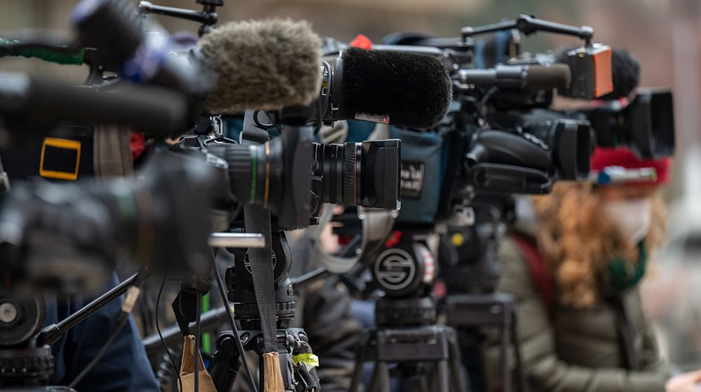 17 politisch motivierte Straftaten gegen Medien oder Medienvertreter hat die Thüringer Polizei im vergangenen Jahr registriert. (Symbolfoto) / Foto: Monika Skolimowska/dpa-Zentralbild/dpa