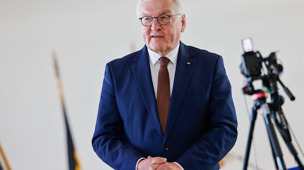 Im September soll der Bundespräsident für die Eröffnung des 83. Deutschen Fürsorgetags nach Erfurt kommen. (Archivbild) / Foto: Thomas Banneyer/dpa