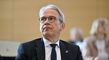 Terrorgefahr soll dank behördenübergreifender Zusammenarbeit künftig früher erkannt werden. Das zumindest ist der Plan des Thüringer Innenministeriums unter Georg Maier (SPD).  / Foto: Martin Schutt/dpa