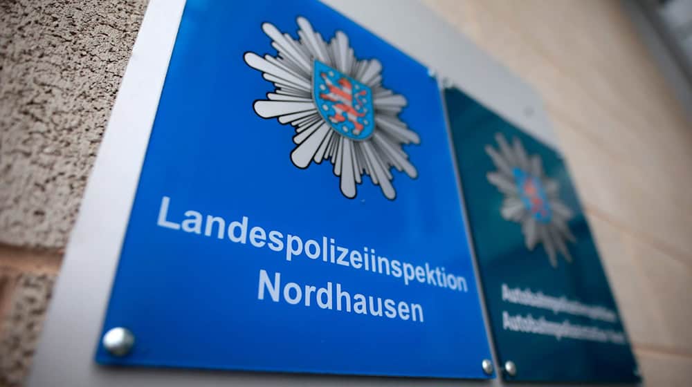 Die Polizei erlegte das Tier - das Veterinäramt wurde über die mögliche Erkrankung in Kenntnis gesetzt. (Symbolbild) / Foto: Matthias Bein/dpa