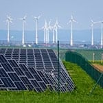 Wegen Zwangsabschaltungen wurden den Betreibern von Anlagen für erneuerbare Energien in Thüringen im vergangenen Jahr 1,48 Millionen Euro ausgezahlt, erklärte die Bundesnetzagentur. (Archiv-Symbolfoto) / Foto: Andreas Arnold/dpa