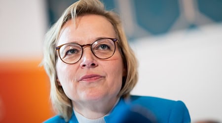 Thüringens Finanzministerin Wolf will helfen, den Investitionsstau in den Kommunen aufzulösen. (Archivfoto) / Foto: Jacob Schröter/dpa