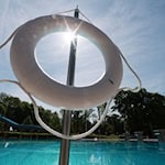 Die Temperaturen sollen in den nächsten Tagen im Freistaat auf bis zu 38 Grad steigen. (Archivfoto) / Foto: Bodo Schackow/dpa