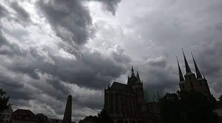 Unwetter in Thüringen: Zahlreiche Gewitter zogen über das Land. (Archivbild) / Foto: Martin Schutt/dpa