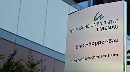 An der TU Ilmenau startet ein neuer Studiengang. (Symbolbild) / Foto: Martin Schutt/dpa