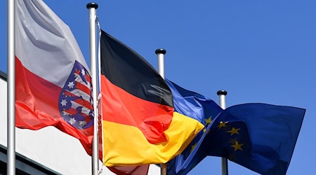 In Thüringen fühlen sich 76 Prozent der Befragten besonders verbunden mit dem Ort, in dem sie leben. (Symbolbild) / Foto: Jens Kalaene/dpa-Zentralbild/dpa