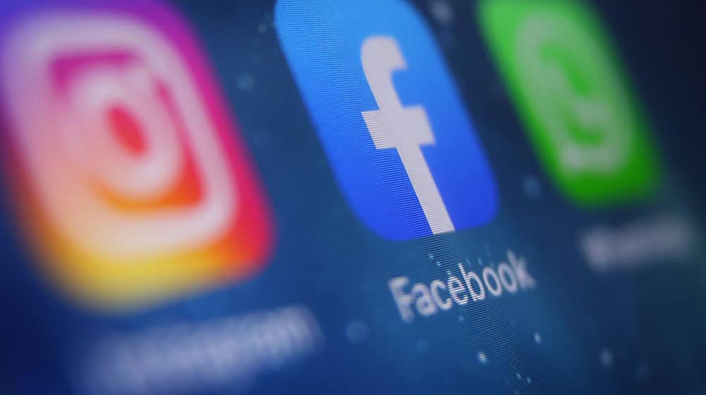 Auf Facebook und anderen Netzwerken wird über den Tod einer 16-Jährigen in Friedland diskutiert. (Symbolbild) / Foto: Karl-Josef Hildenbrand/dpa
