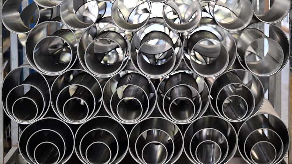 Von der positiven Umsatzentwicklung in der Thüringer Industrie im ersten Halbjahr 2025 haben nicht alle Branchen profitiert (Symbolfoto). / Foto: Martin Schutt/dpa
