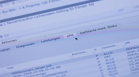 Ab 1. Oktober sind Arztpraxen, Krankenhäuser und andere Behandler verpflichtet, medizinische Daten ihrer Patienten in der elektronischen Patientenakte zu speichern (Archivfoto). / Foto: Rolf Vennenbernd/dpa-Pool/dpa