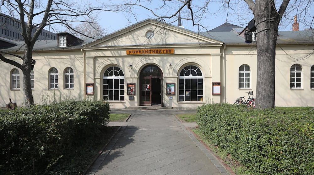 Nach der Sanierung öffnet das Geraer Puppentheater seine Tore (Archiv).  / Foto: Bodo Schackow/ZB/dpa
