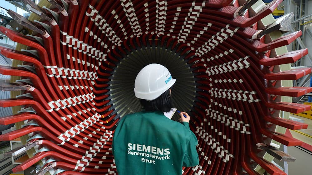 Die Thüringer Industrie hat in den ersten sieben Monaten dieses Jahres rund 22 Milliarden Euro Umsatz erzielt. (Archivbild) / Foto: Martin Schutt/dpa-Zentralbild/dpa
