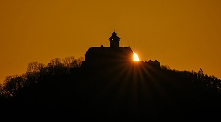 Der Spätsommer kehrt mit maximal 30 Grad nach Thüringen zurück. (Symbolbild) / Foto: Martin Schutt/dpa
