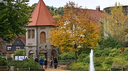 Das Brunnenhaus auf Schloss Bertholdsburg in Schleusingen entstand mit der Anlage des Schlossgartens vor rund 400 Jahren.  / Foto: Martin Schutt/dpa