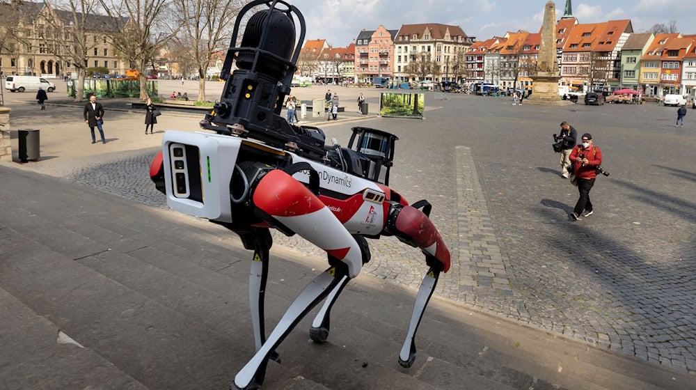 Mehr Interesse an künstlicher Intelligenz in der Thüringer Wirtschaft. (Symbolbild) / Foto: Michael Reichel/dpa