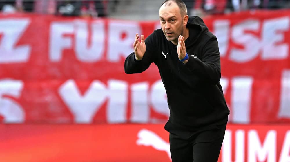 Für RB-Trainer Ole Werner dürfen nicht nur die Ergebnisse stimmen. / Foto: Jennifer Brückner/dpa