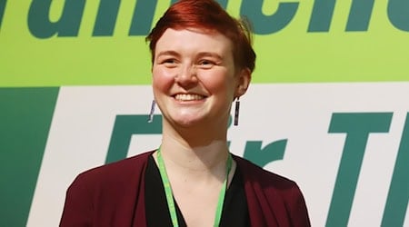 Grünen-Landessprecherin Ann-Sophie Bohm gehört zu den Rednerinnen des Landesparteitages am Samstag in Erfurt (Archivfoto). / Foto: Bodo Schackow/dpa Grünen-Landessprecherin Ann-Sophie Bohm gehört zu den Rednerinnen des Landesparteitages am Samstag in Erfurt (Archivfoto). / Foto: Bodo Schackow/dpa