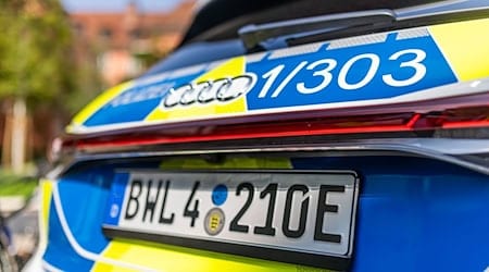 Im Gegensatz zu Thüringen sind in Baden-Württemberg bereits elektrisch angetriebene Autos im Streifendienst im Einsatz. (Archivbild) / Foto: Philipp von Ditfurth/dpa