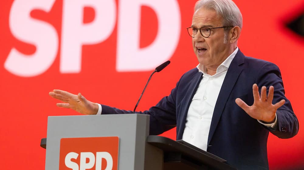 Thüringens SPD-Chef Georg Maier sieht seine Partei als Vorkämpfer gegen Faschismus. / Foto: Michael Reichel/dpa