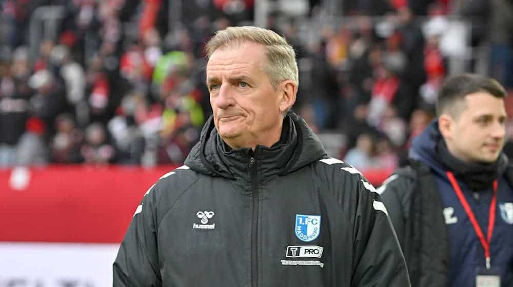 Trainer Petrik Sander sucht beim 1. FC Magdeburg weiter das Erfolgsrezept / Foto: Anke Waelischmiller/dpa