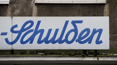 Laut Creditreform sind die finanziellen Puffer vieler Menschen aufgebraucht. (Symbolbild) / Foto: Rolf Vennenbernd/dpa