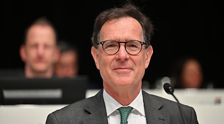 Matthias Wierlacher ist Vorstandschef der Thüringer Aufbaubank und hält einen Haftungsschirm des Landes für die Umsetzung der kommunalen Wärmeplanung für nötig. (Archivbild) / Foto: Martin Schutt/dpa