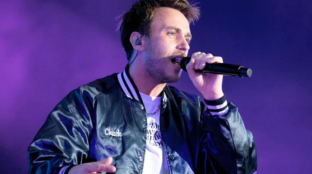 Clueso kündigt ein neues Album an. (Archivbild) / Foto: Sebastian Kahnert/dpa