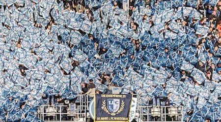 Zum 60. Vereinsgeburtstag wurde im gesamten Stadion gefeiert / Foto: Andreas Gora/dpa