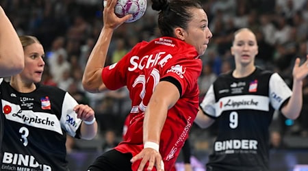 Jana Scheib und die Bundesliga-Handballerinnen des Thüringer HC wurden ihrer Favoritenrolle mit Mühe gerecht. / Foto: Sven Hoppe/dpa