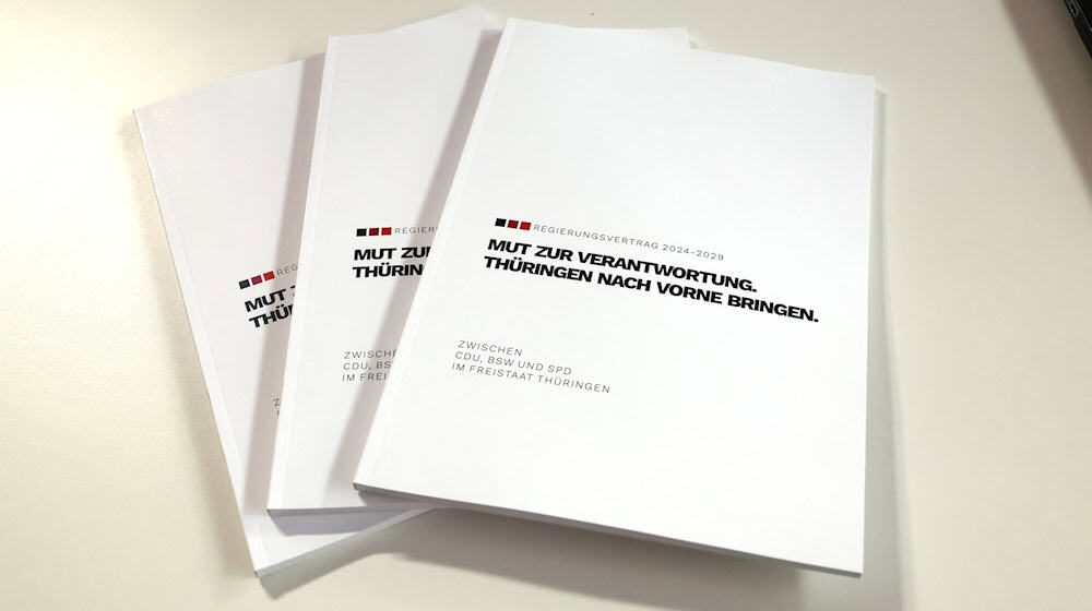Thüringer Regierungskoalition derzeit laut Umfrage ohne Mehrheit (Illustration)  / Foto: Bodo Schackow/dpa
