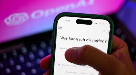 Thüringer Politiker nutzen KI unterschiedlich. Für die Verwaltung könnte die Produktivitätssteigerung zur Belastung werden. (Symbolbild) / Foto: Hendrik Schmidt/dpa/dpa-tmn