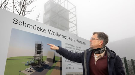 In diesem Frühsommer könnte das Observatorium mit seinen drei Stationen in Betrieb gehen. / Foto: Michael Reichel/dpa