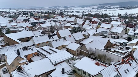 In Thüringen bleibt das Wetter winterlich. (Symbolbild) / Foto: Martin Schutt/dpa