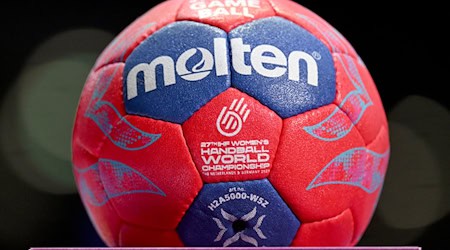 Der Thüringer HC verliert am Saisonende eine seiner wichtigsten Spielerinnen. (Symbolbild) / Foto: Marijan Murat/dpa