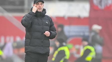 Trainer Ole Werner von RB Leipzig geht von einer Austragung des Nachholspiels beim FC St. Pauli aus. / Foto: Harry Langer/dpa