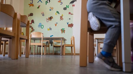 In den Thüringer Kindergärten gibt es einer Studie zufolge zu wenig Personal. (Symbolbild)  / Foto: Marijan Murat/dpa