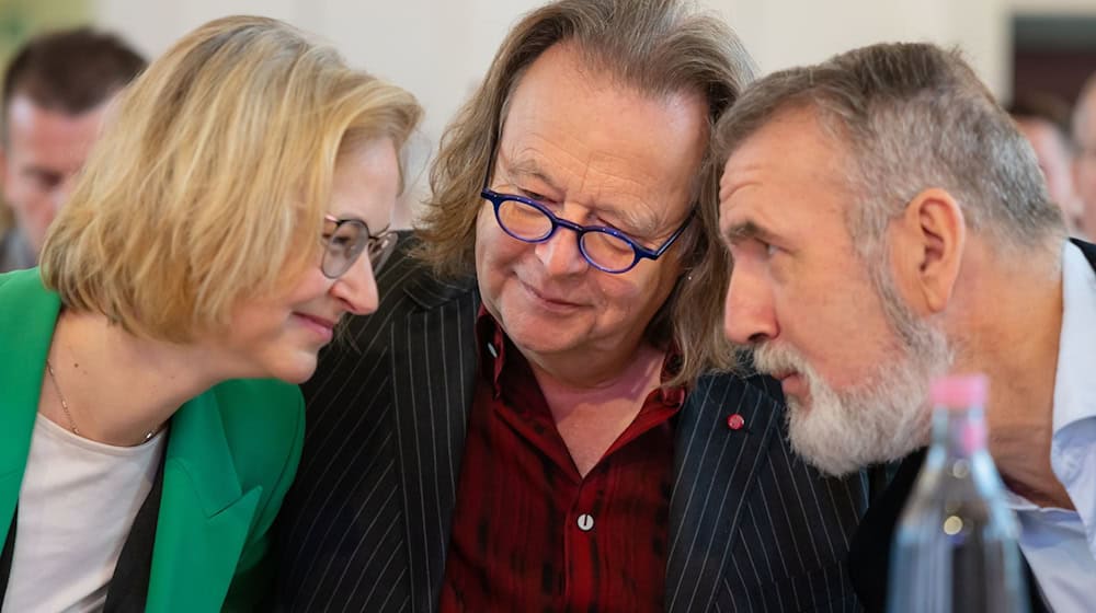 Die Führungsmannschaft des Thüringer BSW stellt Regierungsbeteiligung nicht infrage. (Archivbild) / Foto: Michael Reichel/dpa