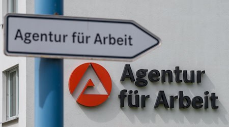 In Thüringen wird in diesem Jahr mit annähernd 70.700 Arbeitslosen gerechnet - einem Plus von 0,4 Prozent im Vergleich zu 2025. (Archivbild) / Foto: Hendrik Schmidt/dpa-Zentralbild/dpa