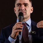 Die AfD-Spitze ruft dazu auf, keine Parteiveranstaltungen mit der Leitfigur der Identitären Bewegung, Martin Sellner, mehr durchzuführen. (Archivbild)  / Foto: Frank Hammerschmidt/dpa