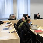 Zum Ende der Beweisaufnahme forderte die Staatsanwaltschaft mehrere Jahre Haft für aus ihrer Sicht beiden Rädelsführer einer kriminellen Vereinigung. (Archivbild) / Foto: Michael Reichel/dpa