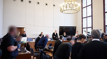 Der Prozess vor dem Landgericht hatte bereits im Juni 2025 begonnen. (Archivbild) / Foto: -/dpa