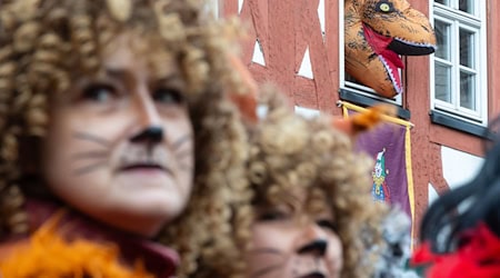 Historischer Karnevalsumzug in Wasungen gestartet