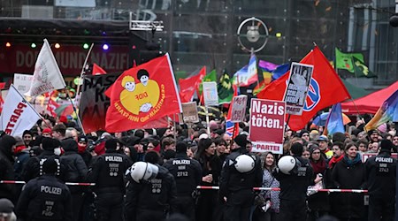 Höcke in Nordrhein-Westfalen: Tausende protestieren bei AfD-Auftritten in Dortmund und Düsseldorf
